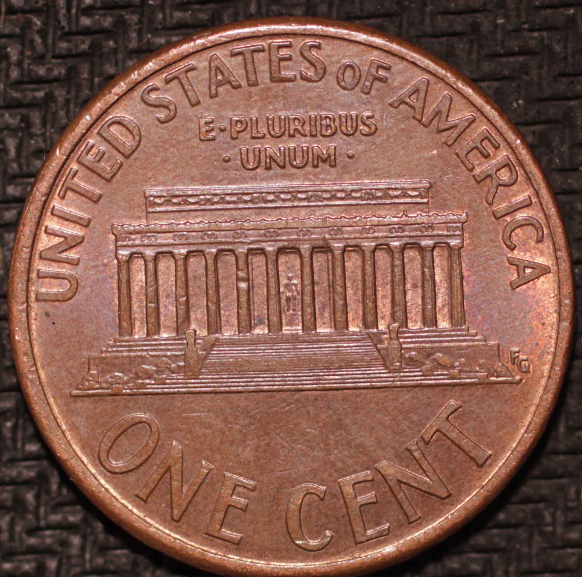 1995-D-Facial-Feature-Issue-Cent